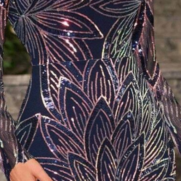 Luxe Sequin Low Back Long Sleeve Formal Evening Party Wedding Dress - Picture 12 of 12